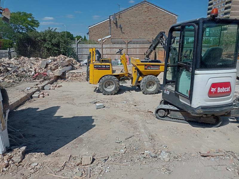 Trusted Digger Hire Service Operating Around Tonbridge