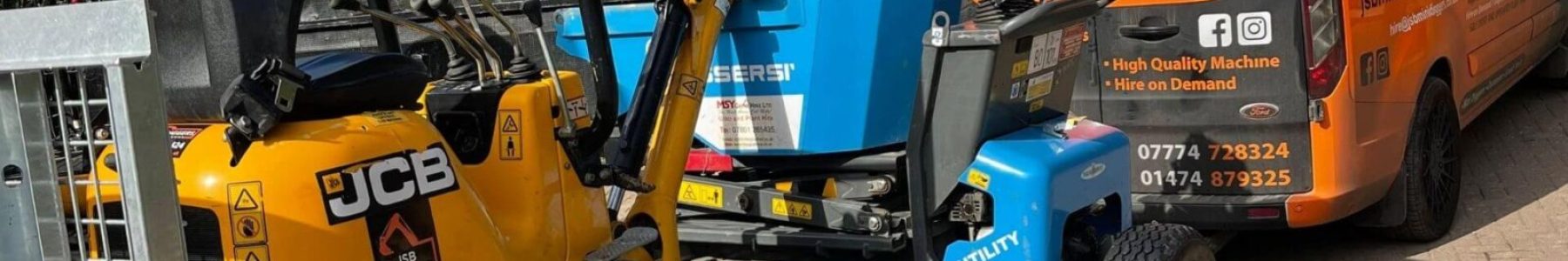 mini diggers hire service in hartley 1
